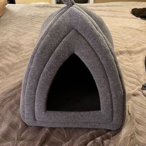 Cat tent